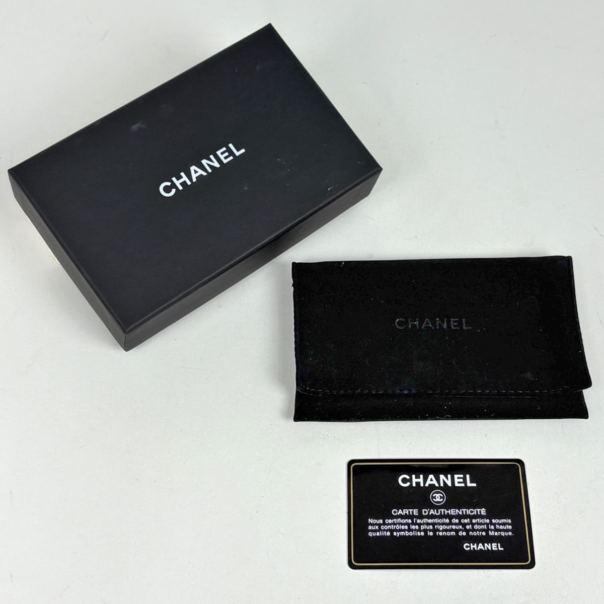 Chanel CC Logo Coin Case Card Caviar Leather Beige — view 8
