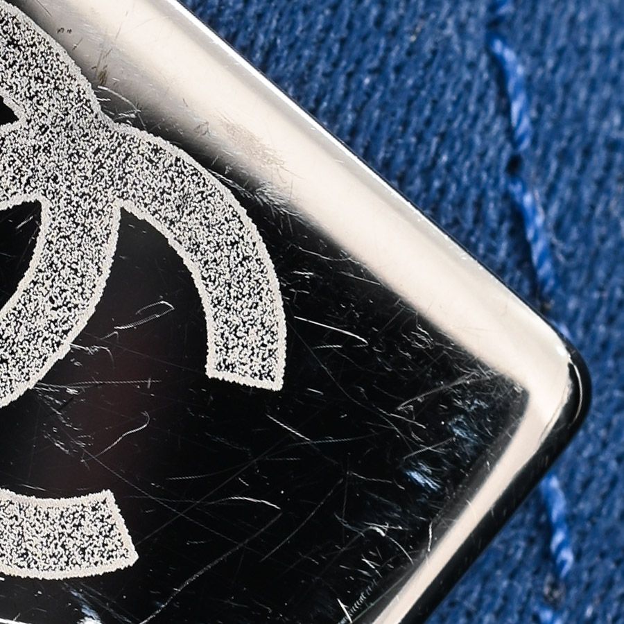 Chanel Handbag 22 Mini — view 8