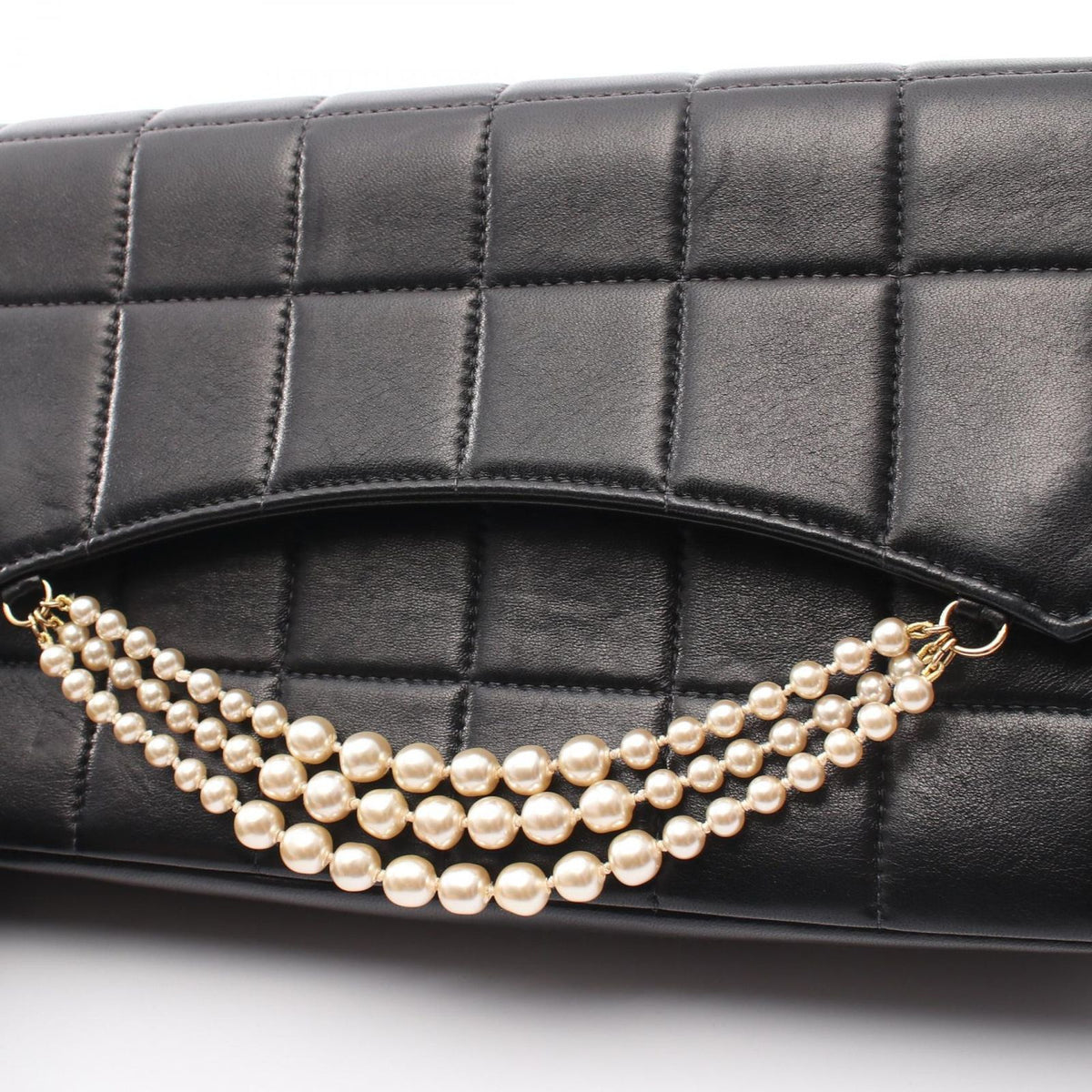 Chanel Shoulder Bag Choco Bar Pearl Chain Black Lambskin — view 8