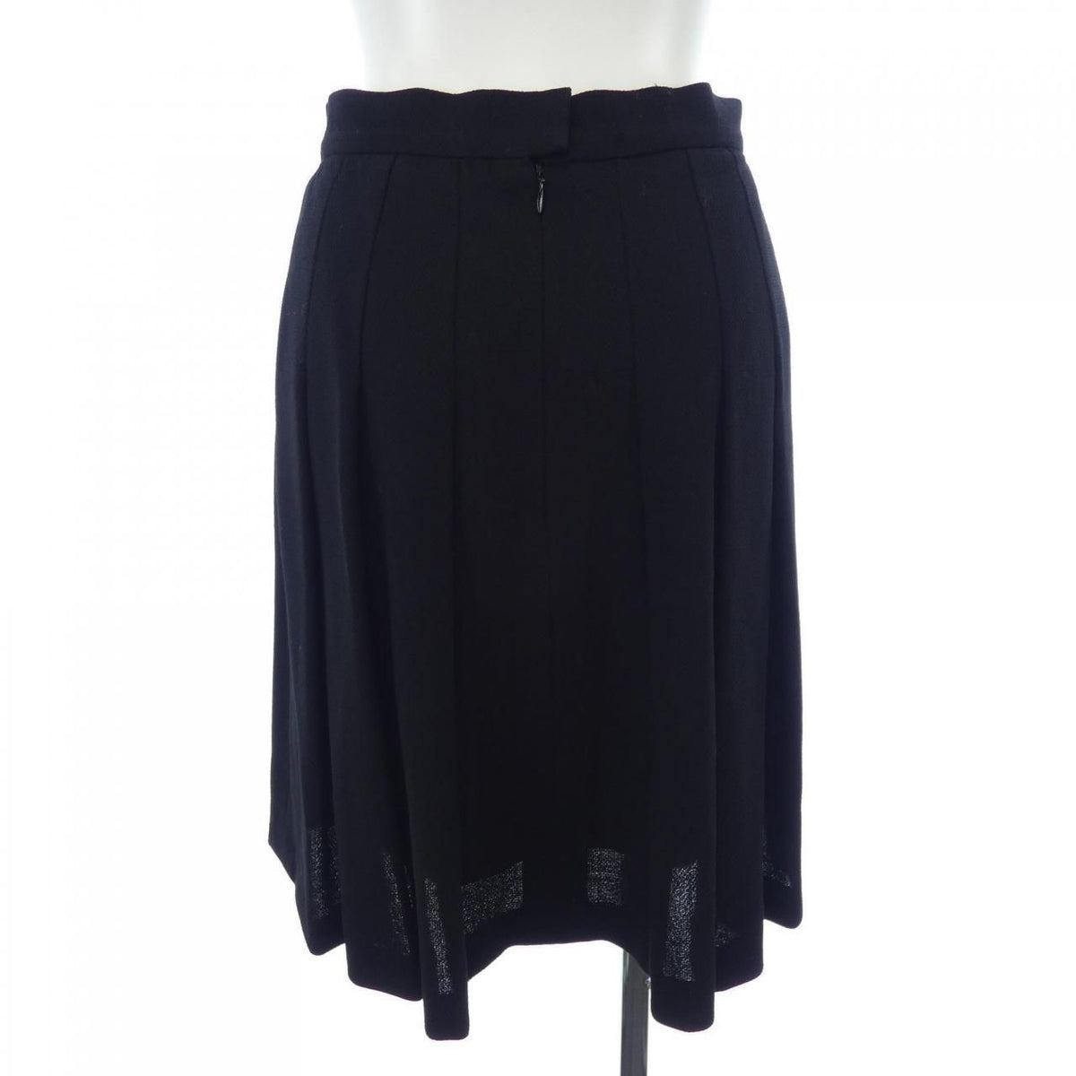 Chanel 95P Vintage Suit Black — view 8