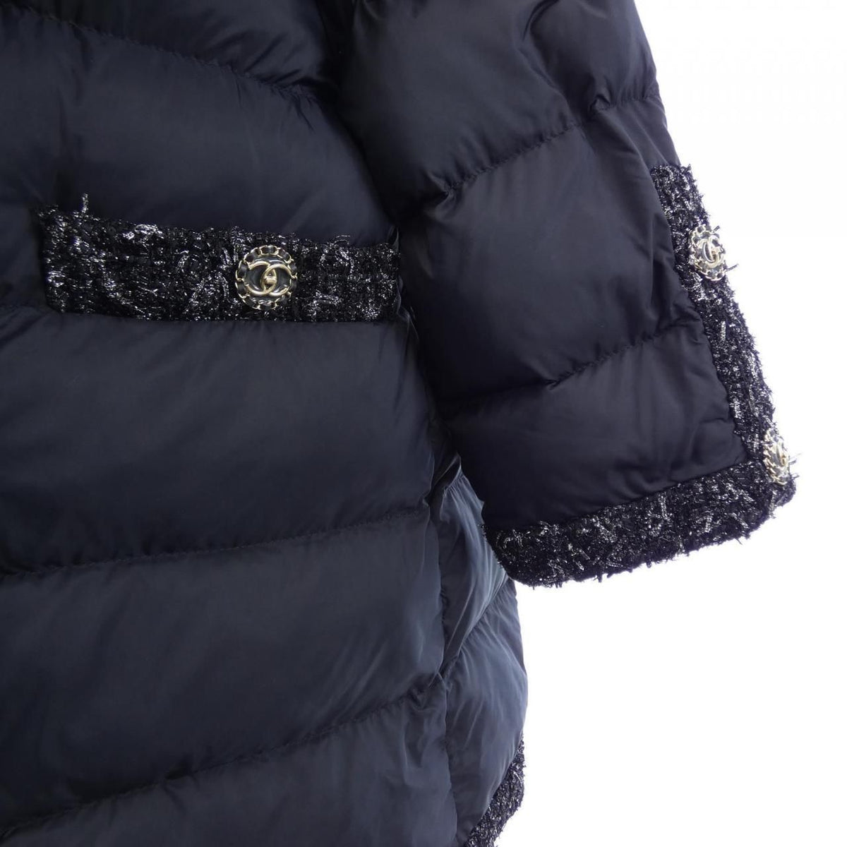 Chanel 18K Coat Black — view 7