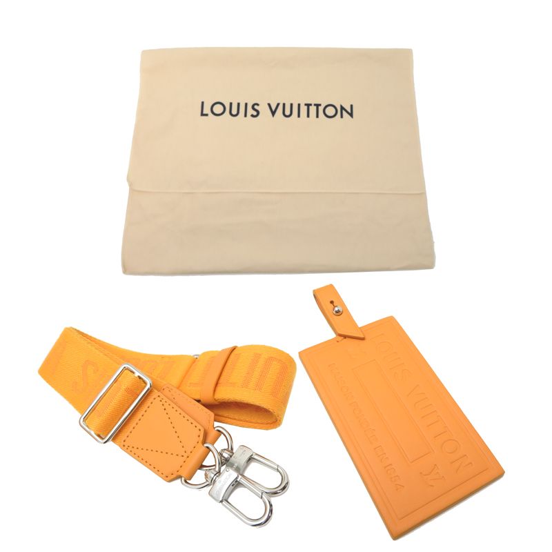 Louis Vuitton Shoulder Bag — view 8