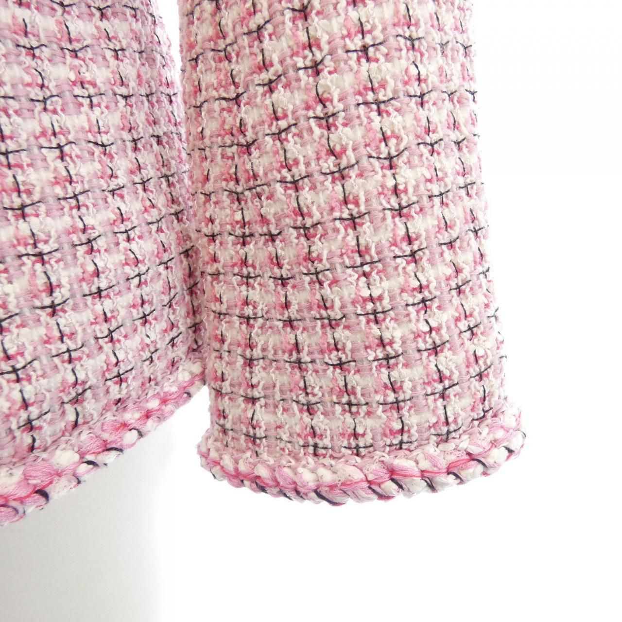 Chanel Collarless Jacket Pink — view 6