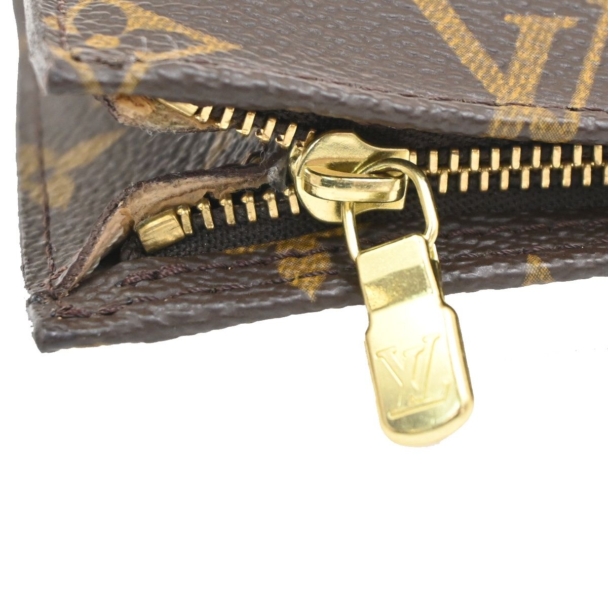 Louis Vuitton Bucket PM Included Pouch Monogram Leather — view 8