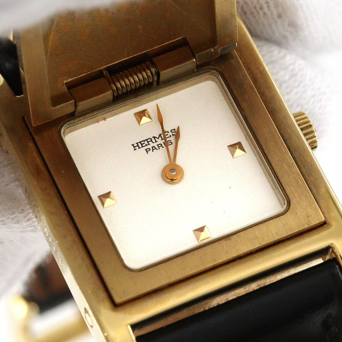 Hermes Medall Quartz Watch — view 7