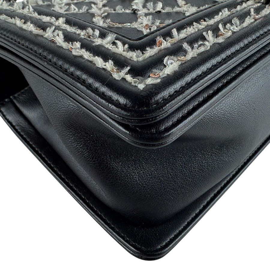 Chanel Shoulder Bag — view 8