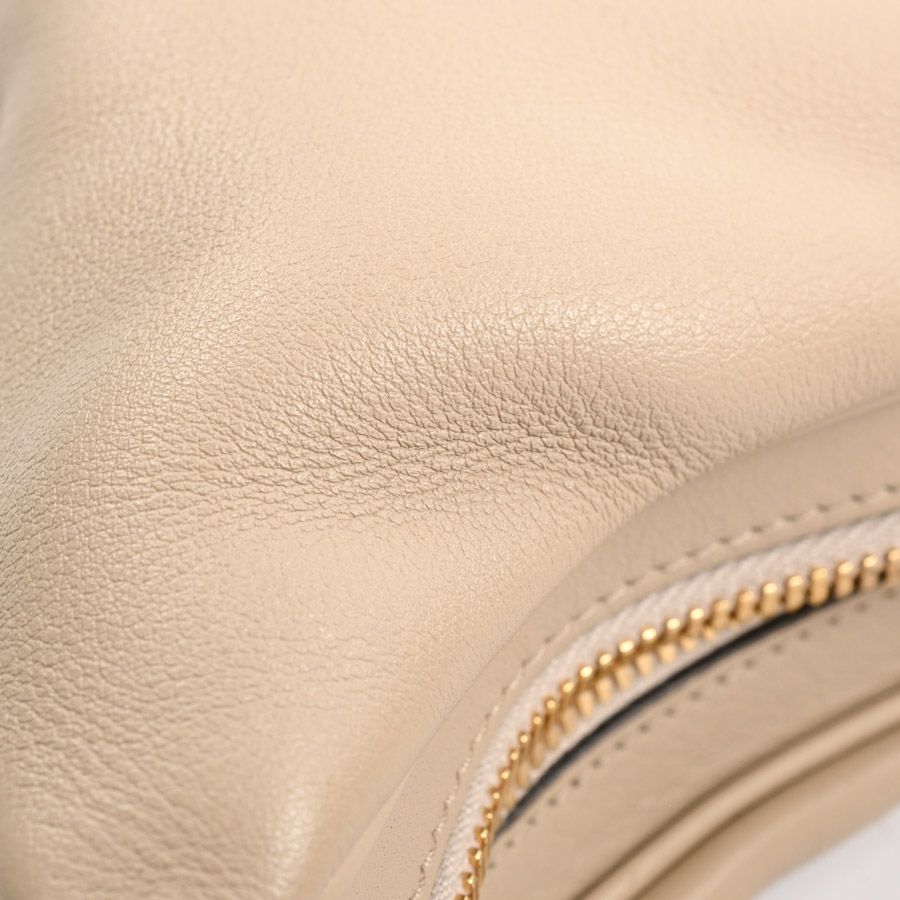 Gucci Shoulder Bag Attache — view 8