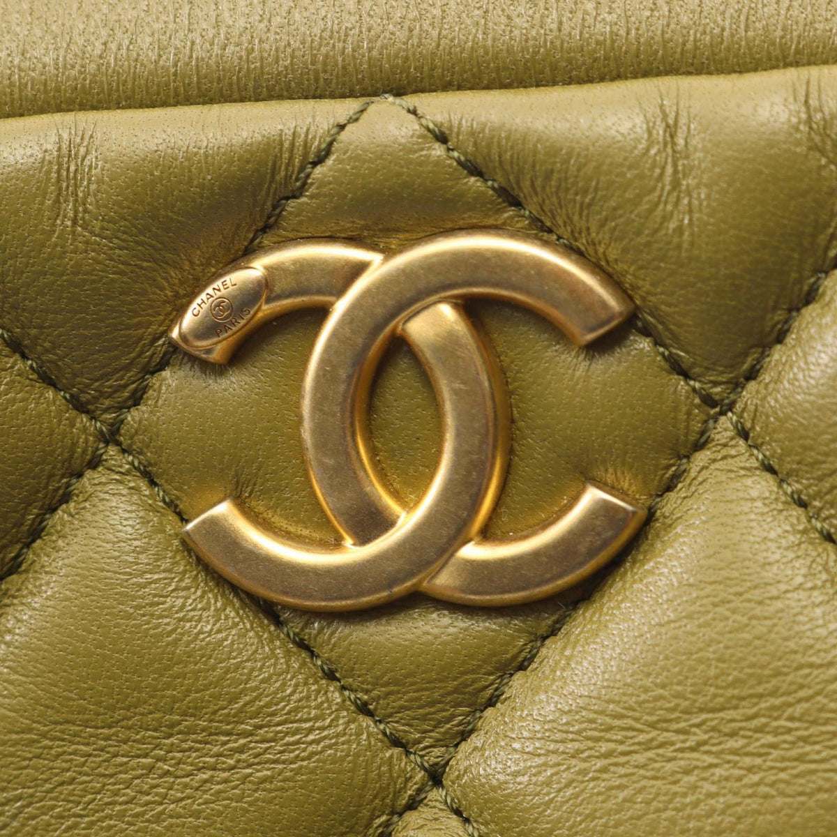 Chanel Shoulder Bag Quilted Mini Bow 2-Way Khaki Lambskin Wood Handle — view 8