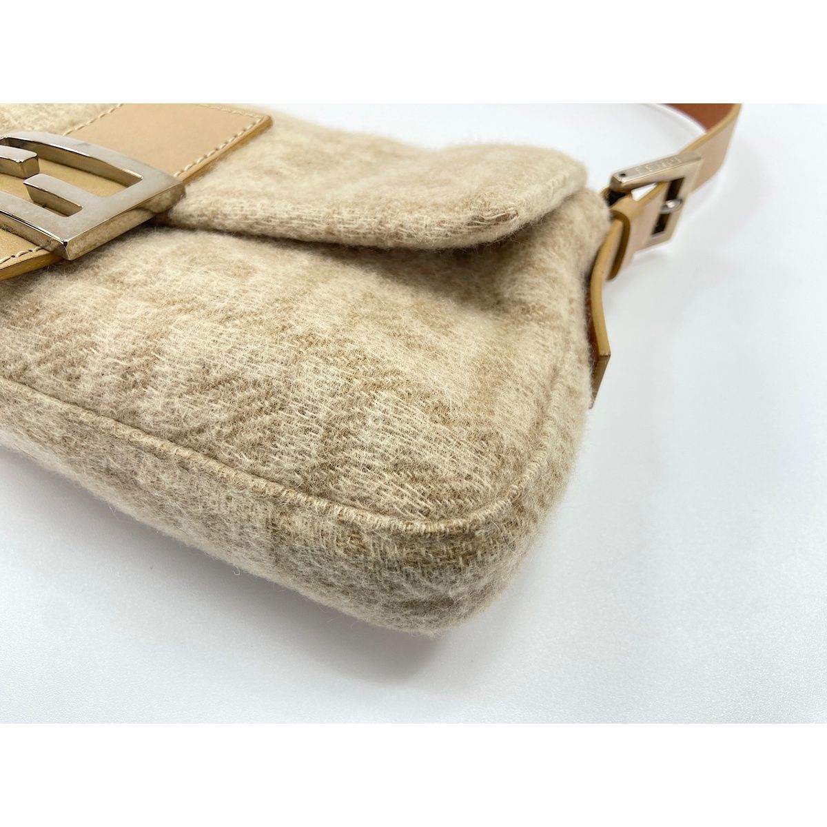 Fendi Handbag Mamma Bucket Bag — view 8