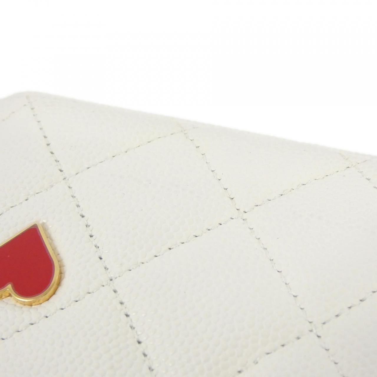 Chanel Shoulder Bag White — view 8