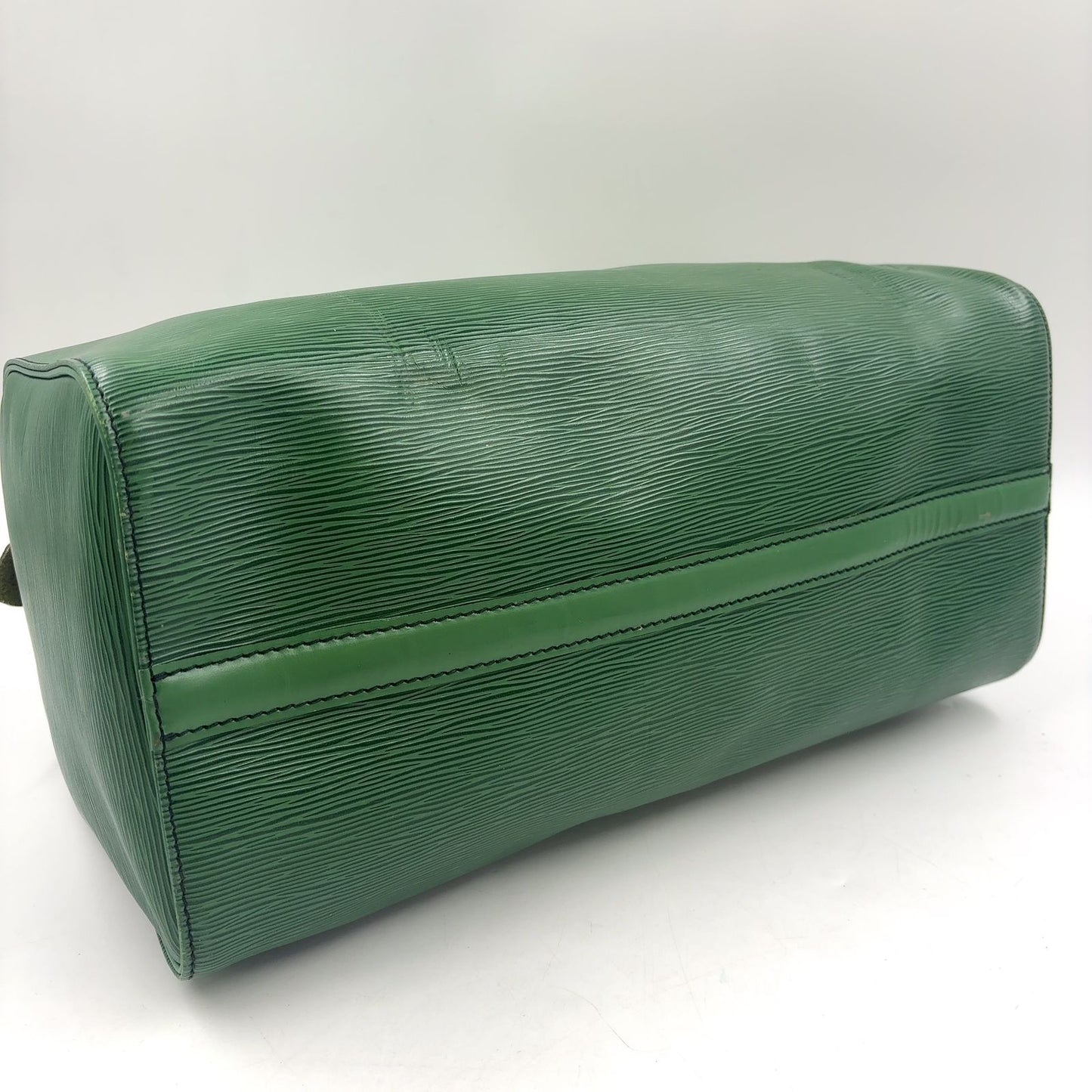 Louis Vuitton Speedy 40 Epi Borneo Green Leather Handbag Gold — view 8