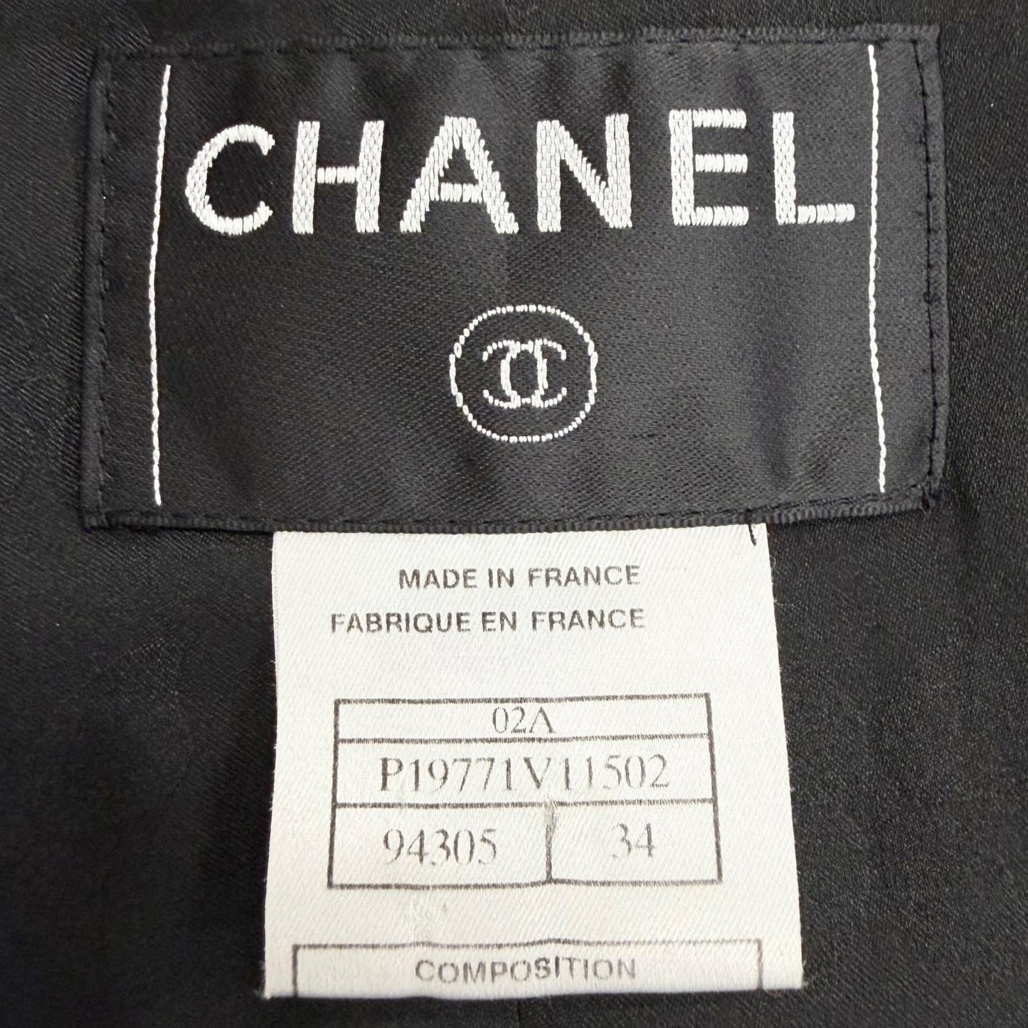 Chanel Vintage Wool CC Logo Tuck Button Peak Lapel Jacket Black 34 — view 8