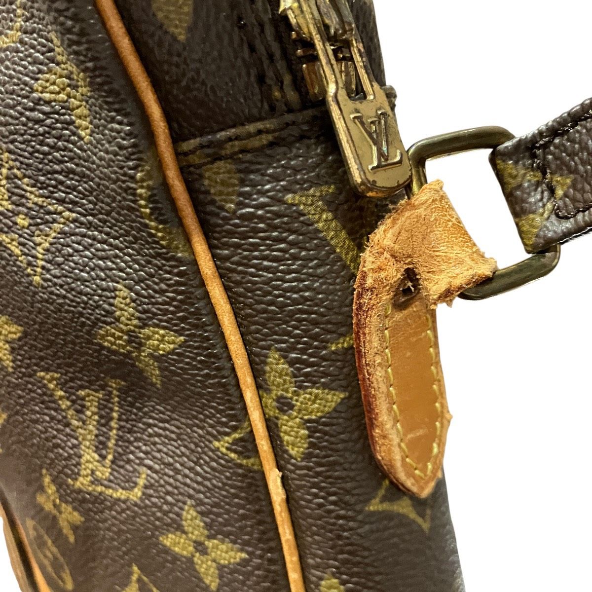 Louis Vuitton Danube Monogram Shoulder Bag Canvas — view 8