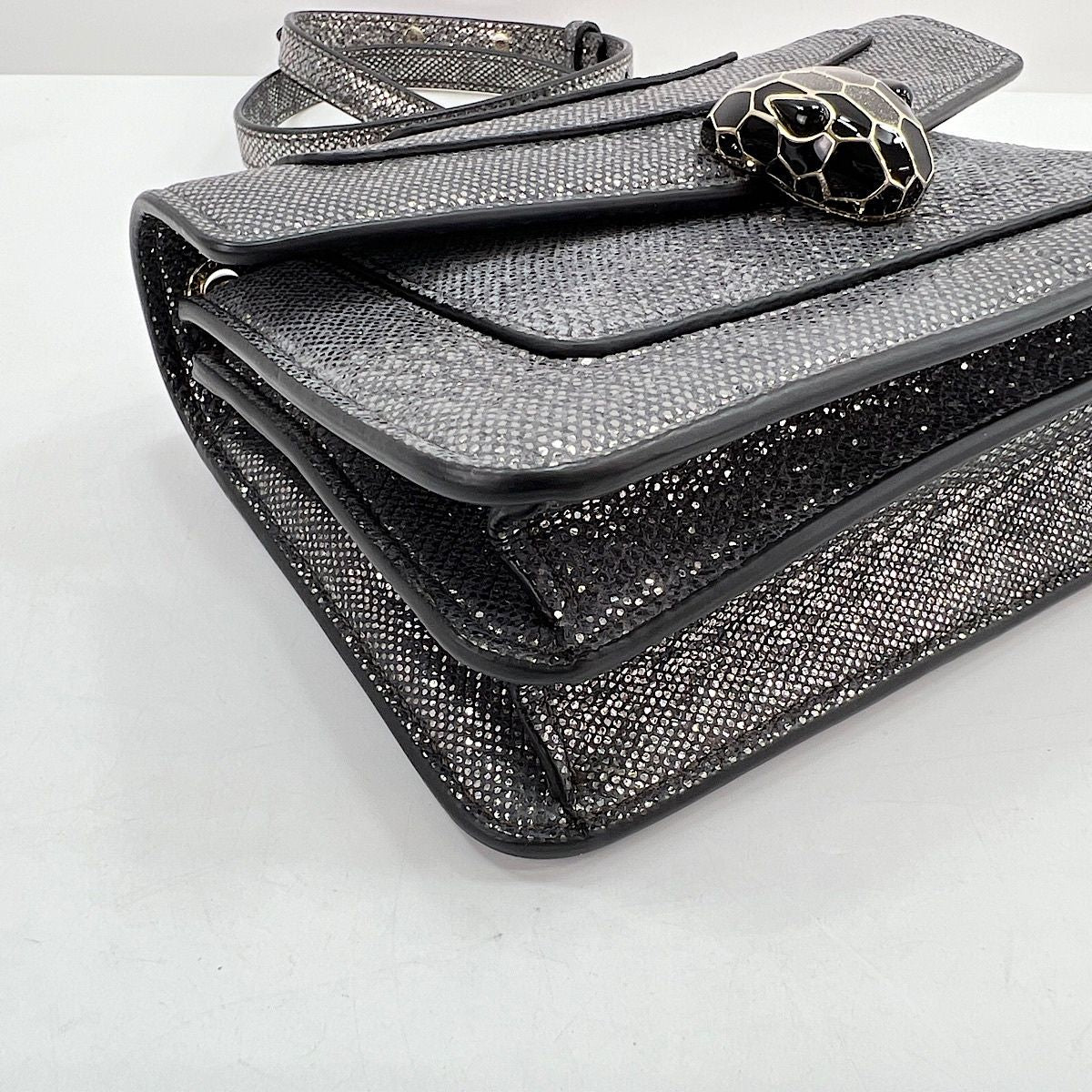 Bvlgari Shoulder Bag Serpenti Forever Snakehead — view 8
