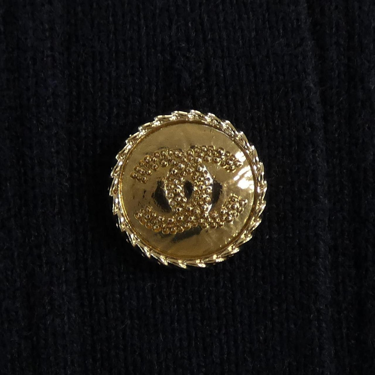 Chanel 21P Cardigan Navy — view 8