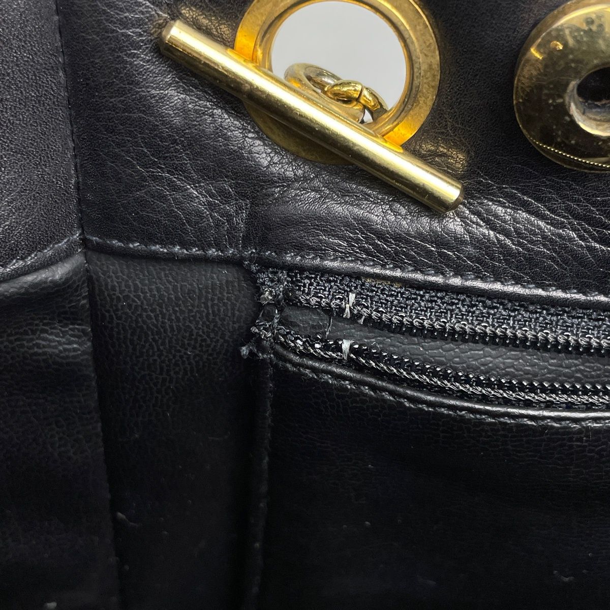Chanel Tote Bag CC Logo Quilted Leather Black — view 8