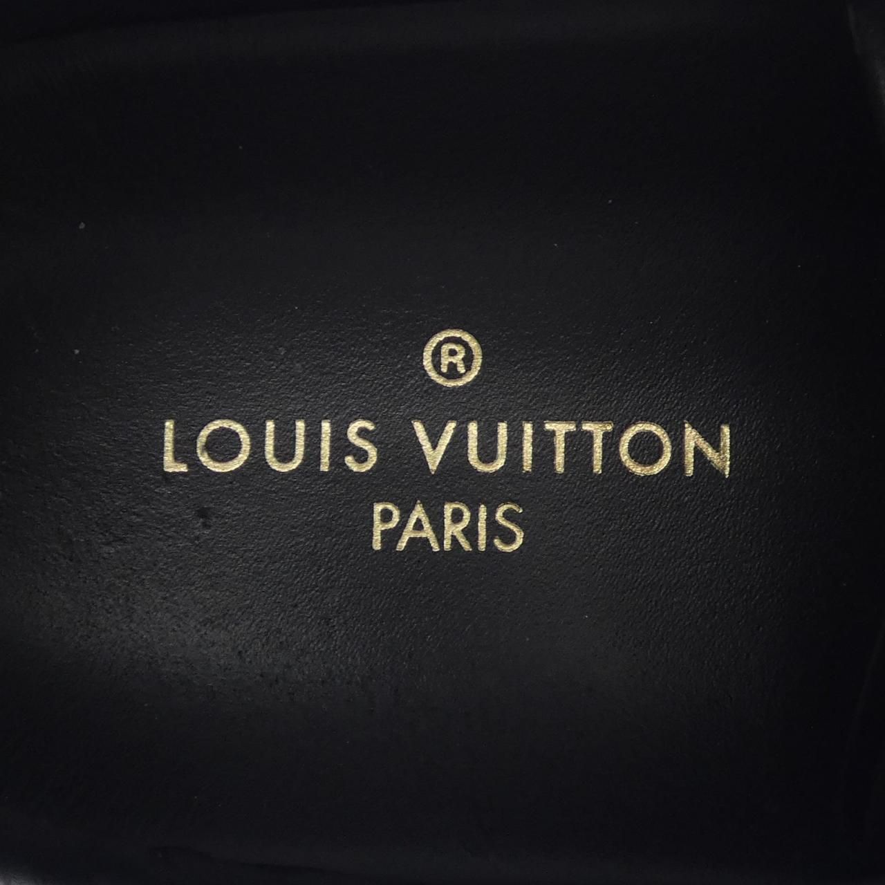 Louis Vuitton Front Row Line Sneakers — view 6
