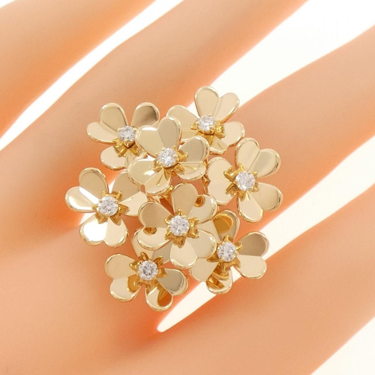 Van Cleef & Arpels Frivole Ring Flowers — view 5