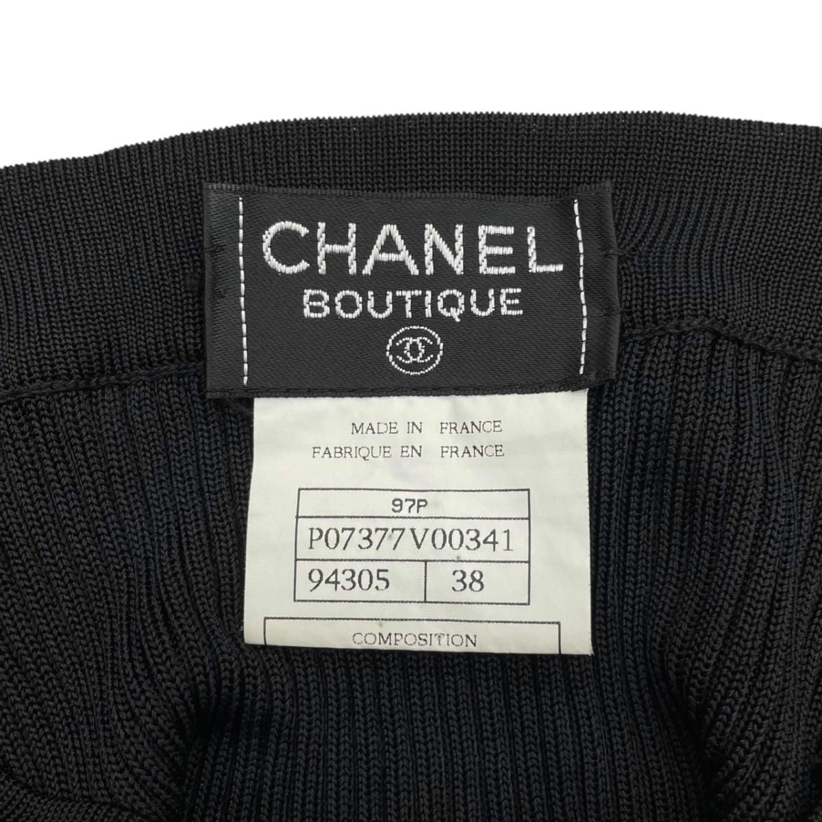 Chanel Sleeveless Dress Rib Knit 38 Viscose CC Logo Button Black — view 9