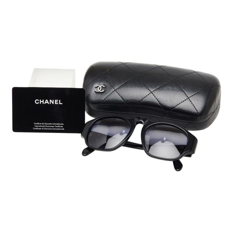 Chanel CC Logo Sunglasses Black Acetate Eyewear — view 7