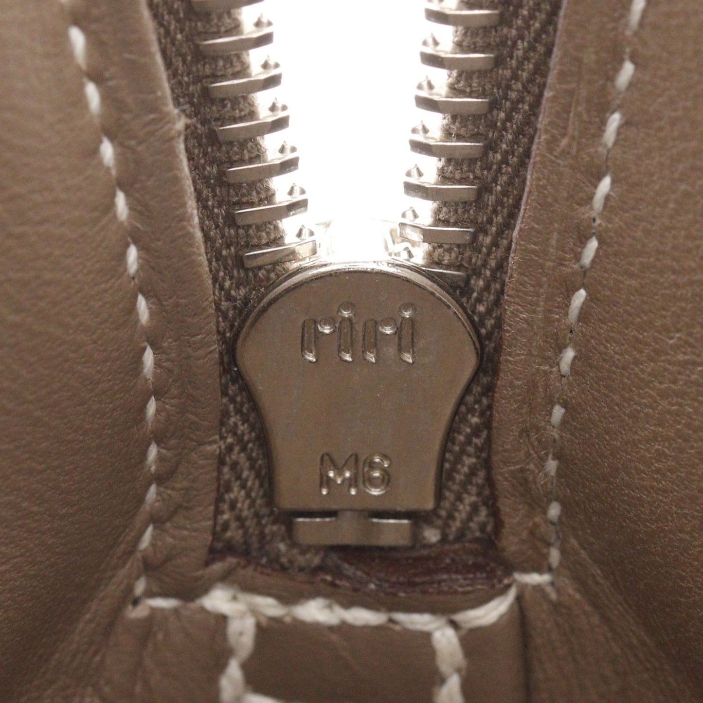 Hermes Bolide 31 2-Way Shoulder Taurillon Clemence Etoupe M Handbag — view 8