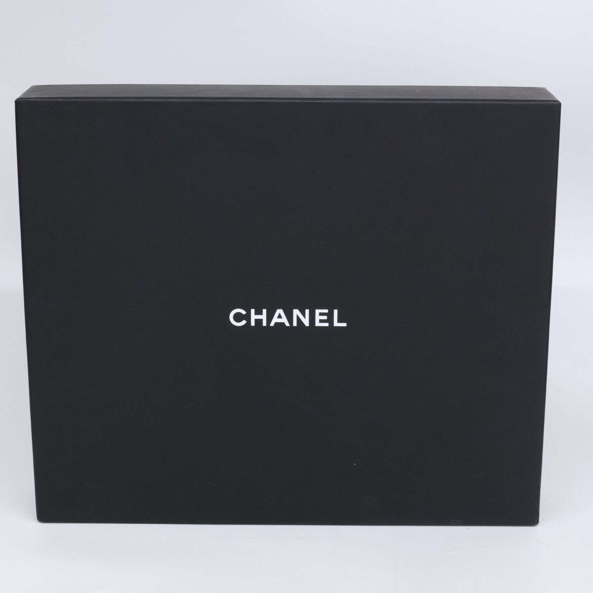 Chanel Cashmere CC Logo Quilted Scarf — view 9