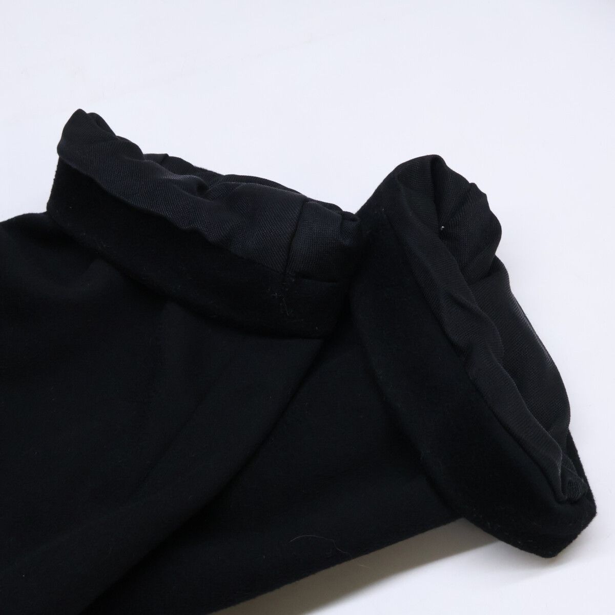 Gucci Black Cashmere Wool Gold Button Double Breasted 48 Jacket — view 9