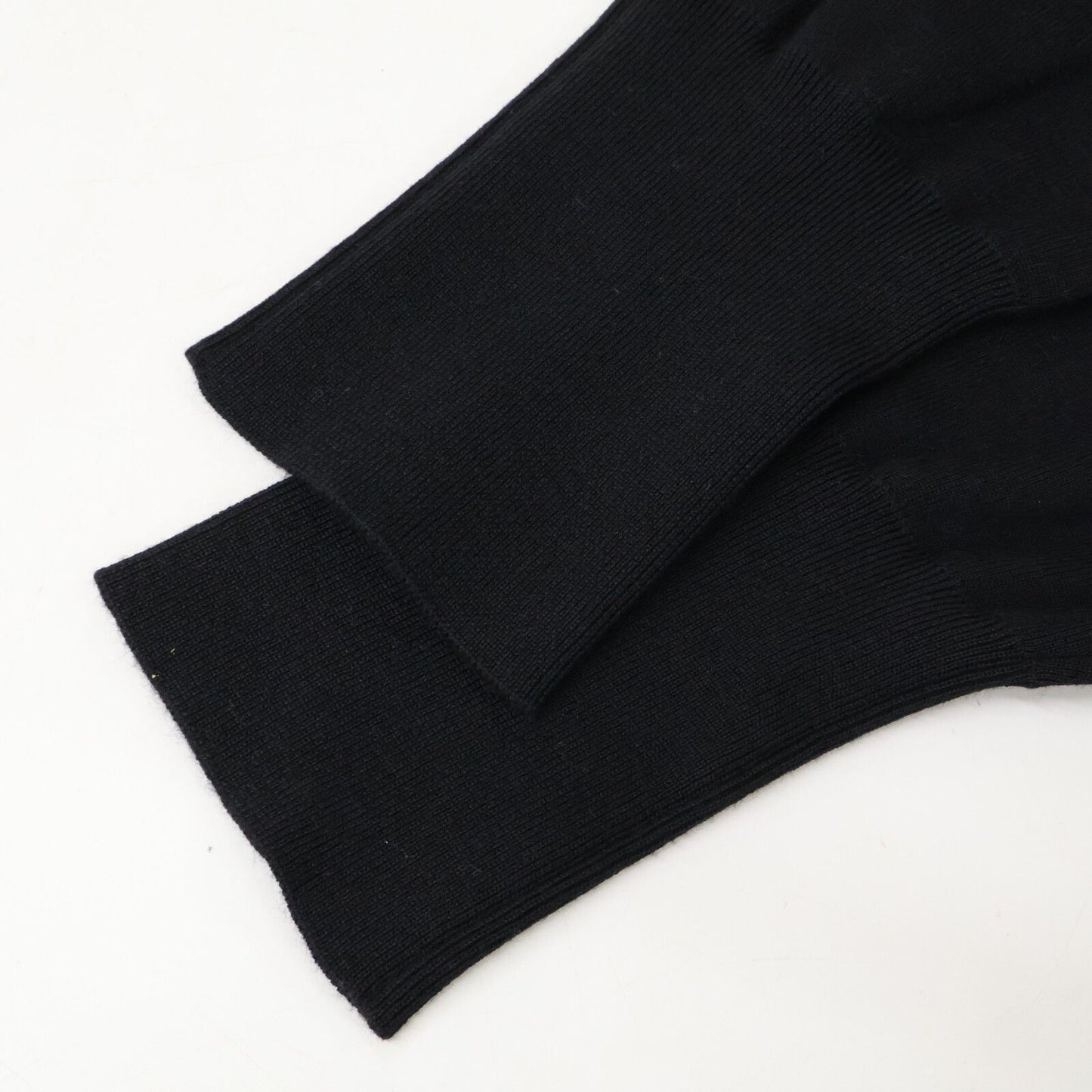 Louis Vuitton Monogram Sequin Cashmere Silk Blend with Belt Knit Sweater — view 9