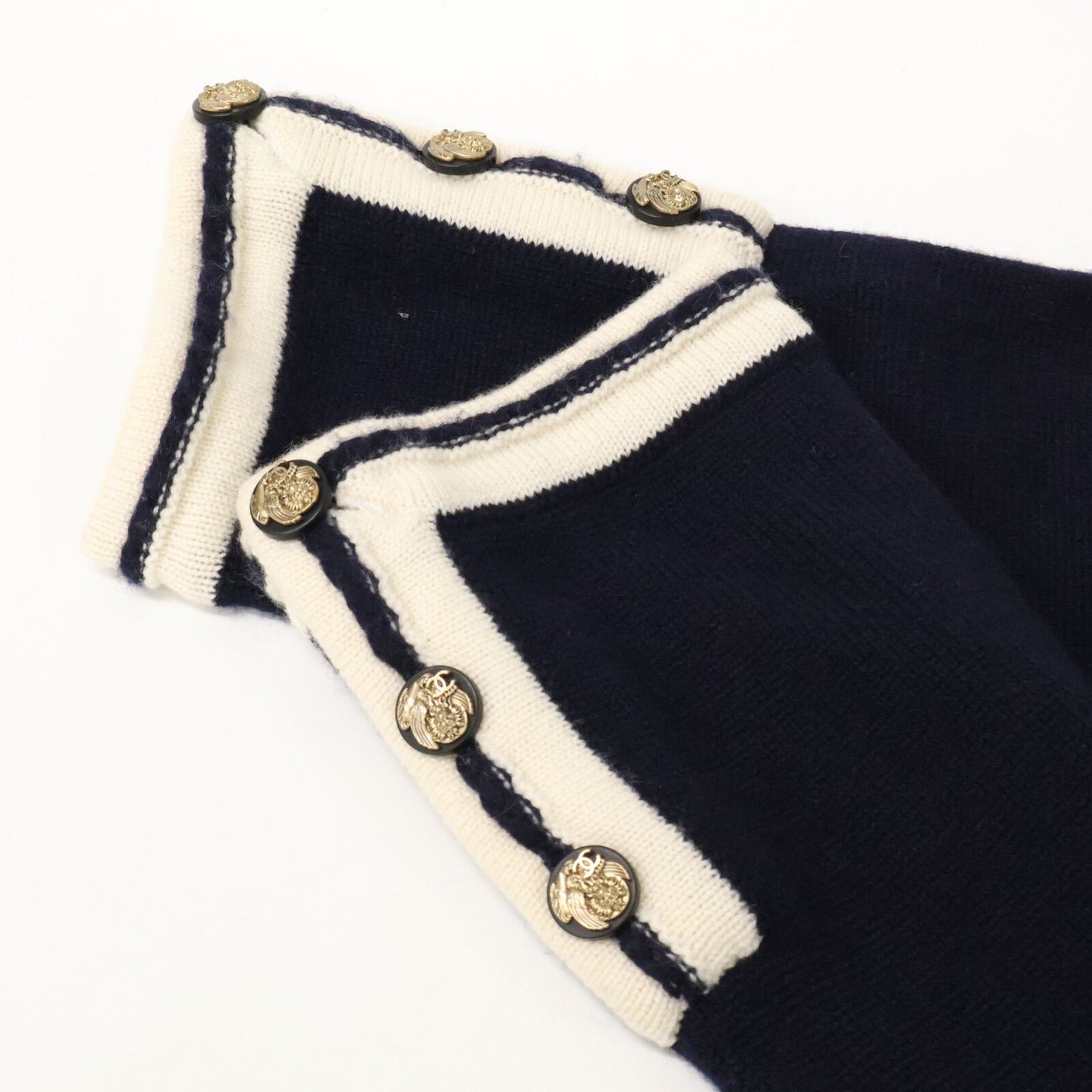 Chanel CC Logo Lion Button Cashmere Knit Cardigan 38 — view 8