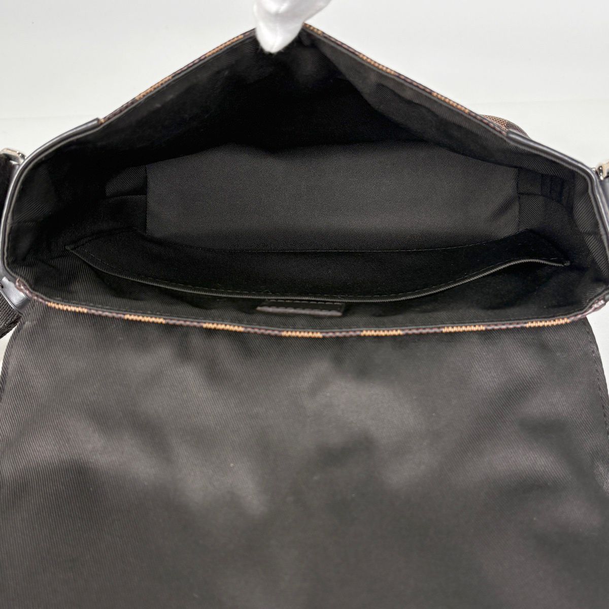 Louis Vuitton Damier District PM NM Shoulder Bag Brown — view 7
