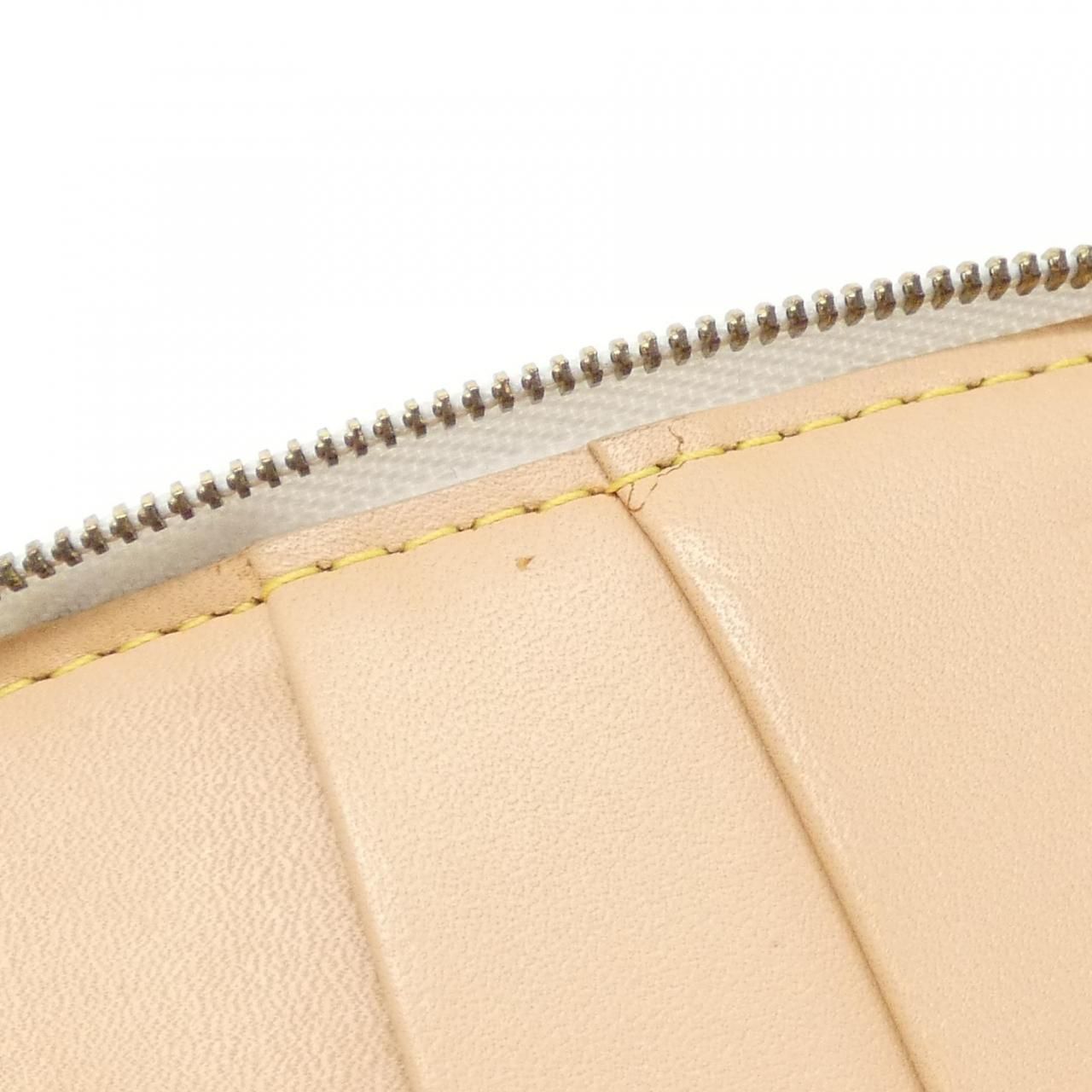 Louis Vuitton Multi Agenda Mini Zippe — view 9