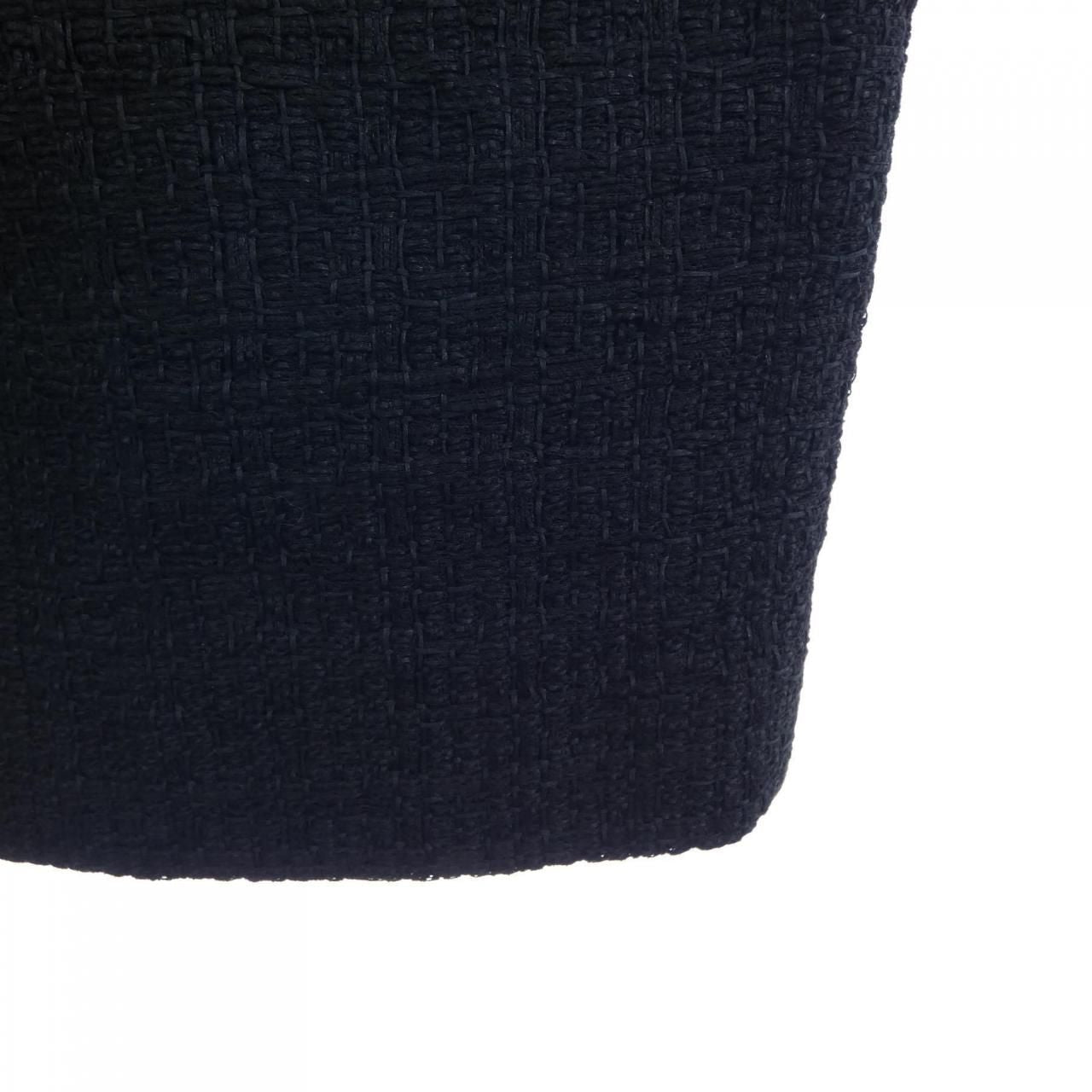Chanel 16c Skirt Black — view 7
