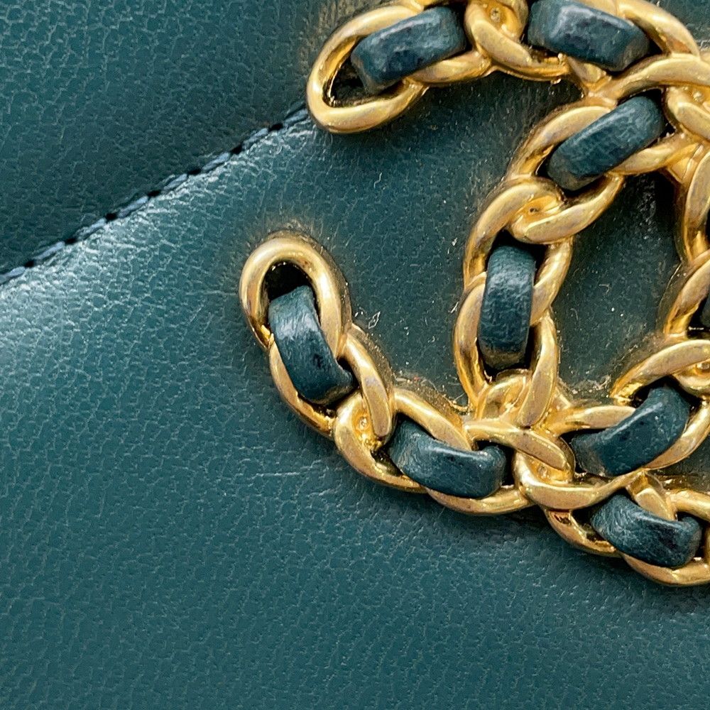 Chanel Wallet 19 Small Zip CC Logo Lambskin — view 9