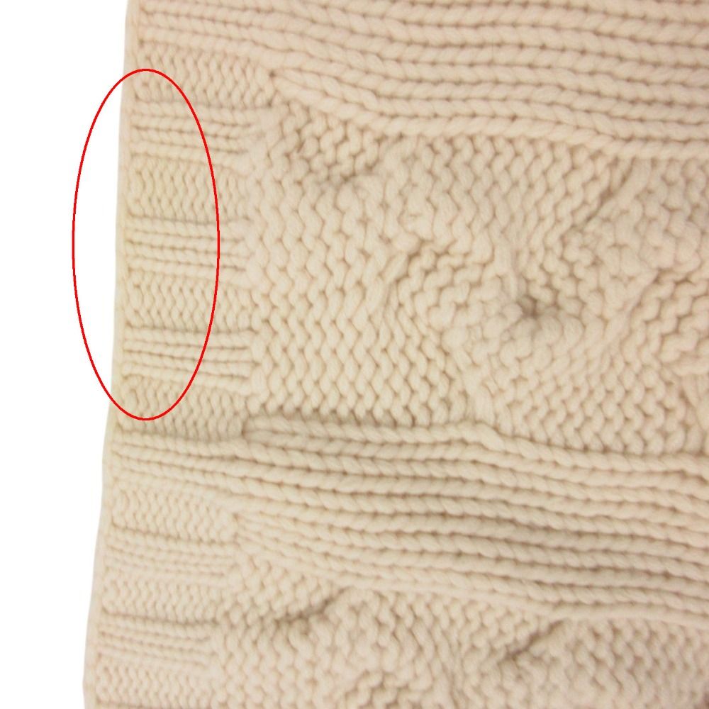Chanel Scarf CC Logo Cashmere Knit Manknit White Sweater — view 9