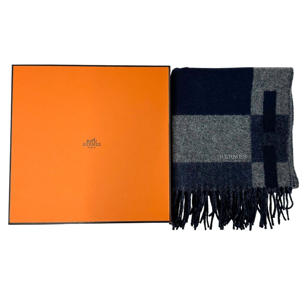 Hermes Scarf Passan Shawl Cashmere Navy Gray Winter Fall Simple Adult — view 6
