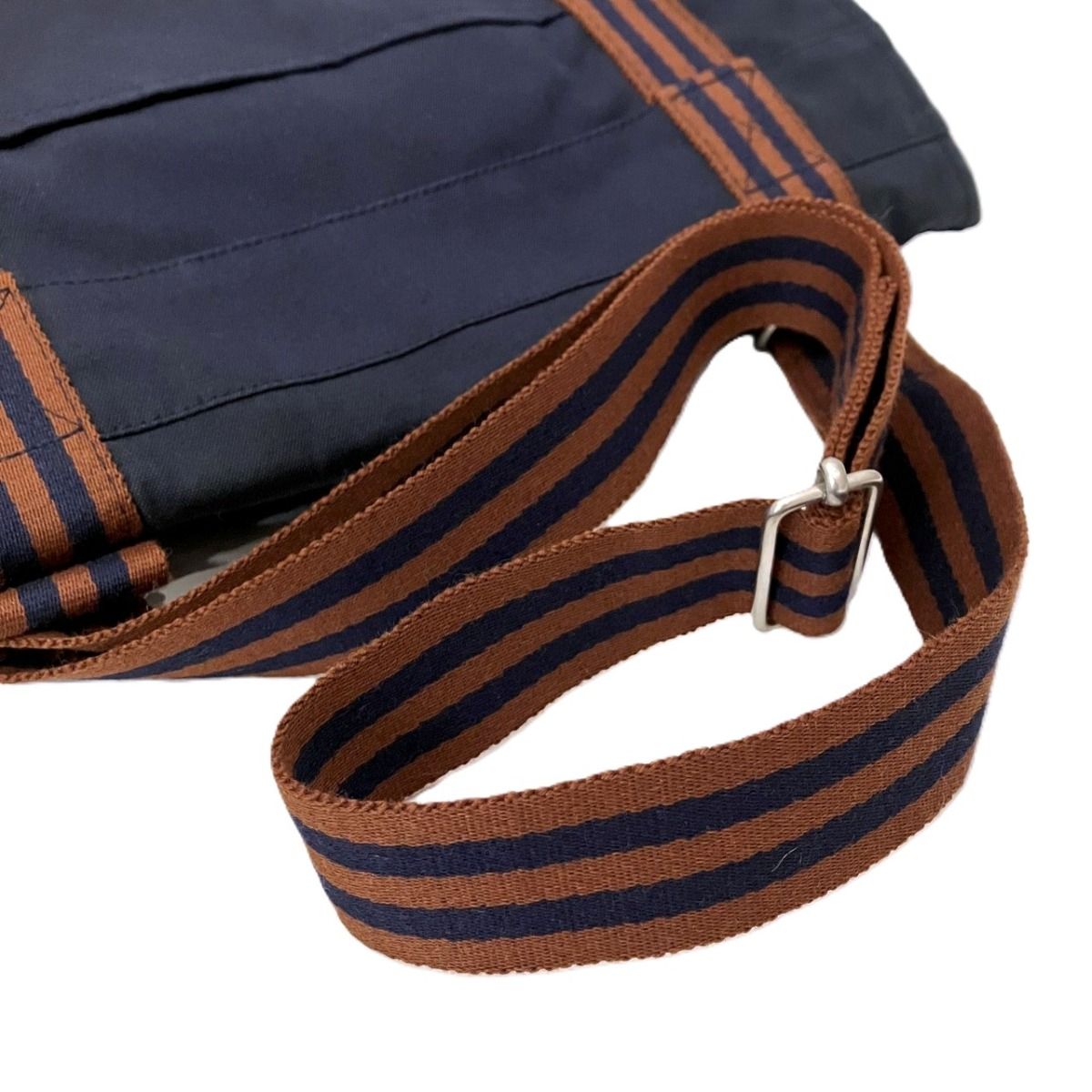 Hermes Fourre Tout Besace MM Tote Canvas — view 8