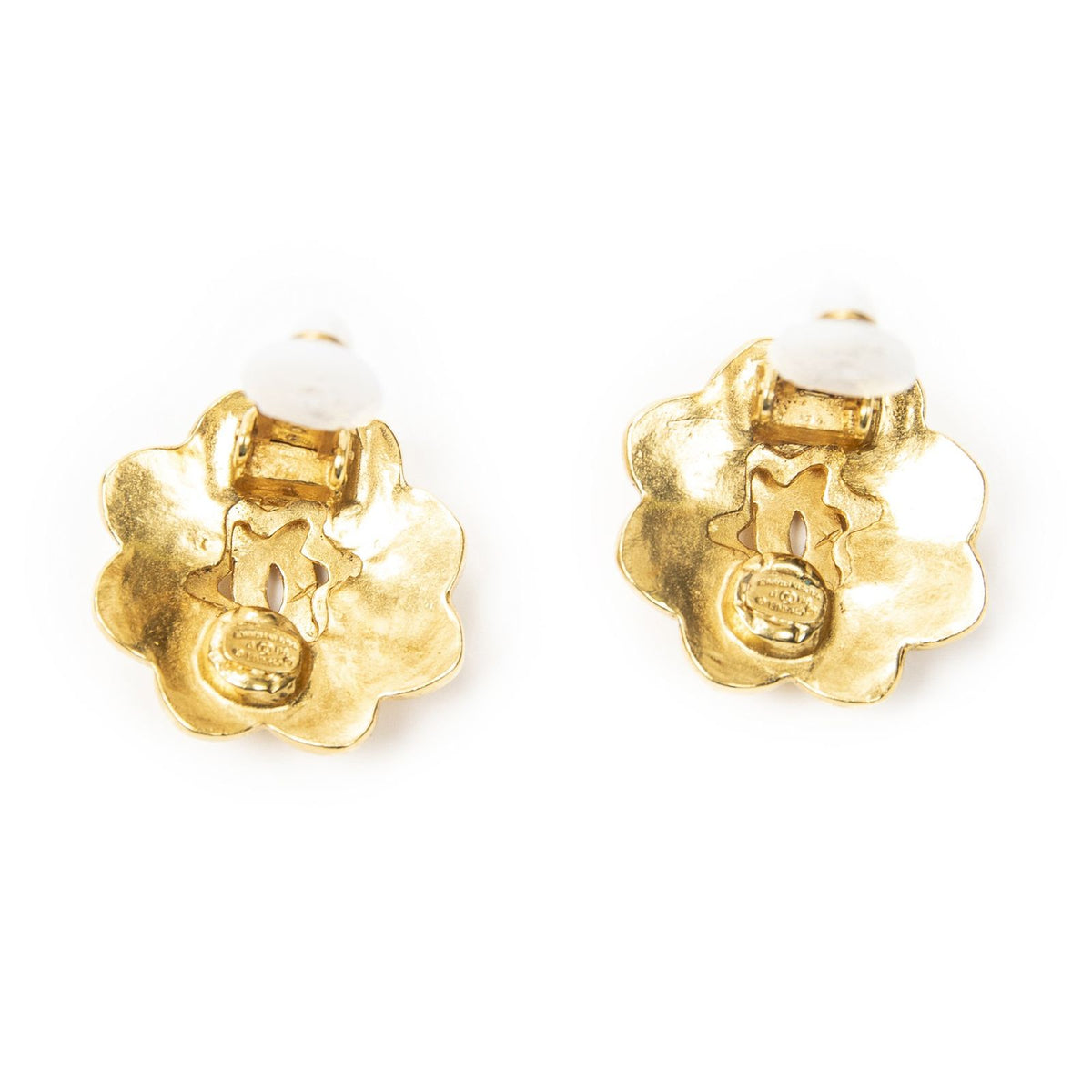 Chanel CC Logo Heart Clip-On Earrings Gold Plated — view 3
