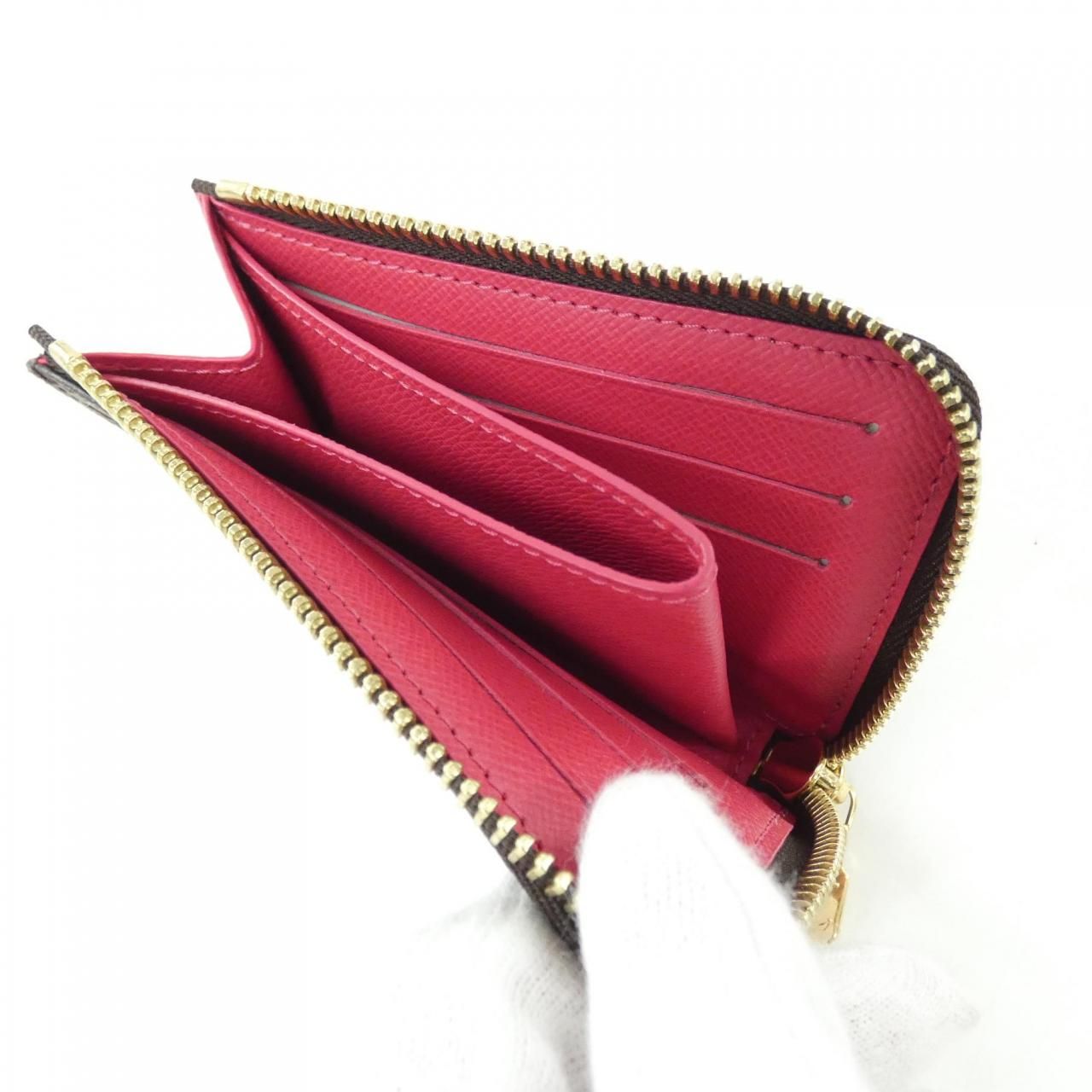 Louis Vuitton Monogram Portefeuille Noah Compact Wallet — view 3