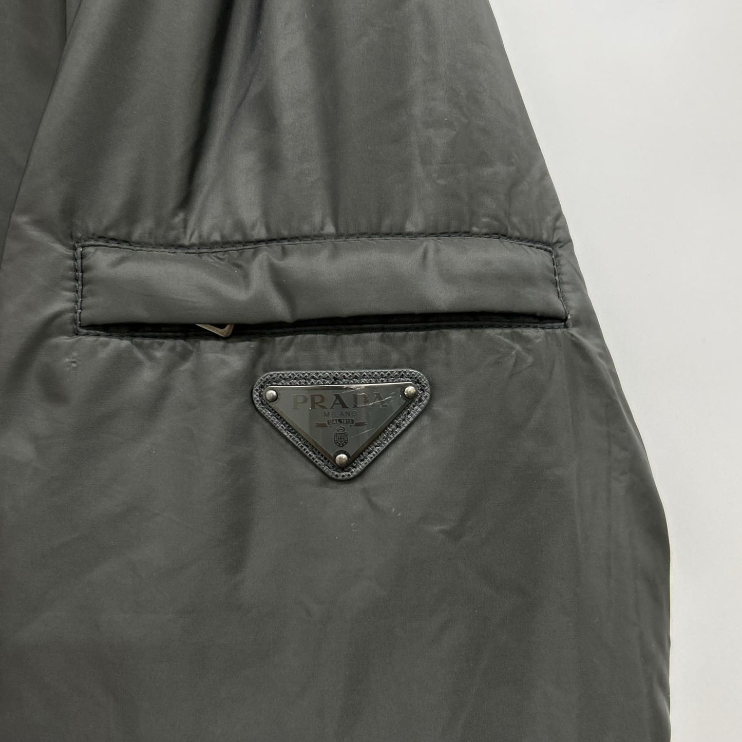 Prada Sports Triangle Plate Nylon Jacket Khaki 48 — view 9