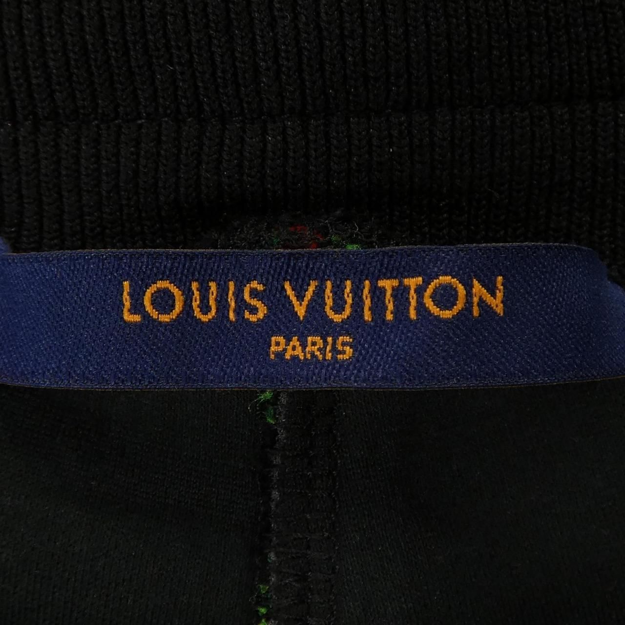 Louis Vuitton Monogram Flower Zip Through Shorts — view 4