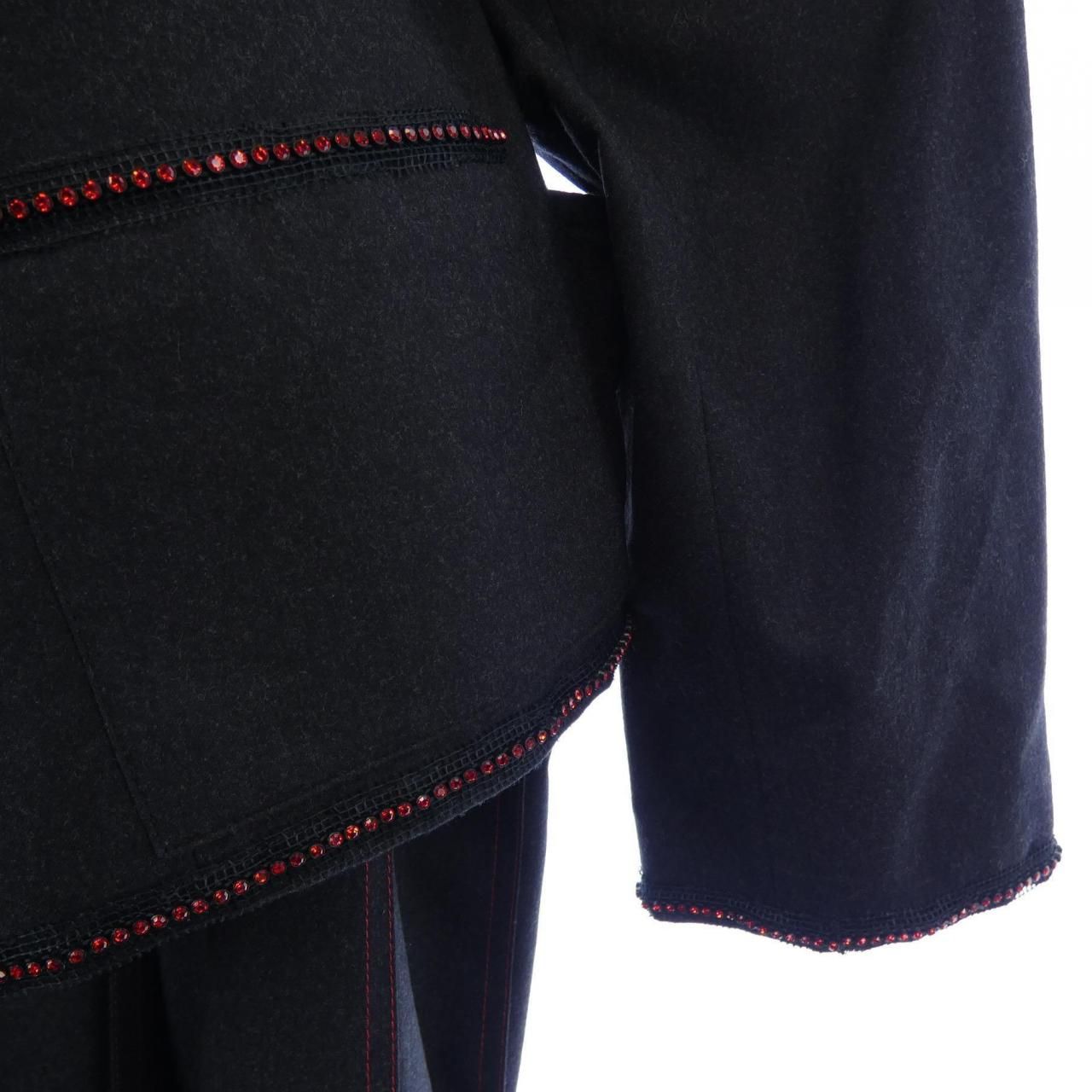 Chanel Vintage Suit Black — view 9