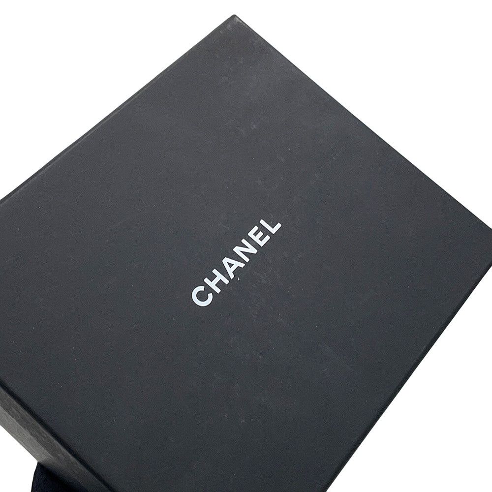 Chanel Sunglasses Round CC Logo Pearl Chain with Eyewear — view 9
