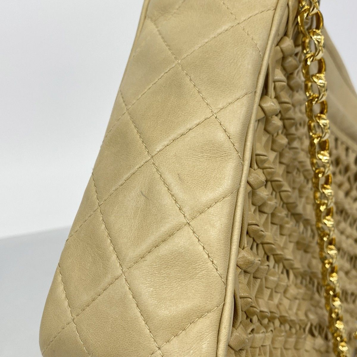 Chanel Shoulder Bag Quilted Lambskin Beige Gold — view 8