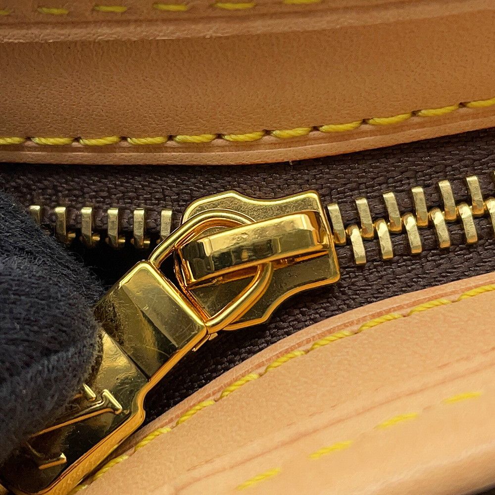 Louis Vuitton Monogram Neverfull BB 2-Way Shoulder — view 8