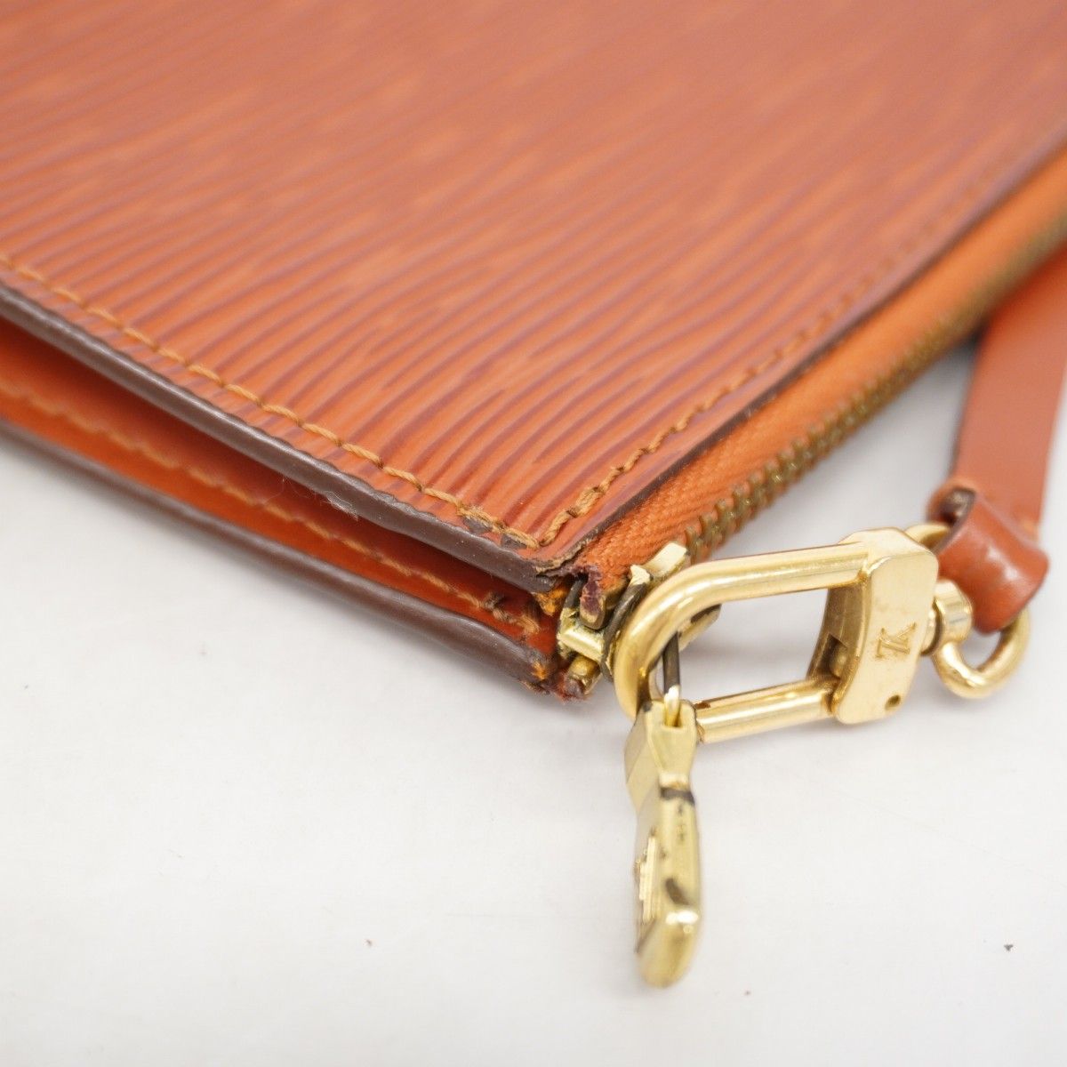 Louis Vuitton Pouch Epi Pochette Soir Brown — view 8