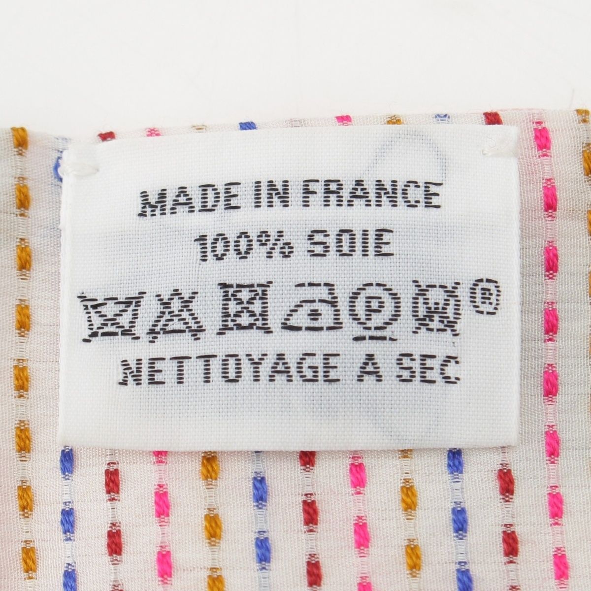 Hermes Silk Twilly en Liberte Freely Scarf Multicolor — view 9