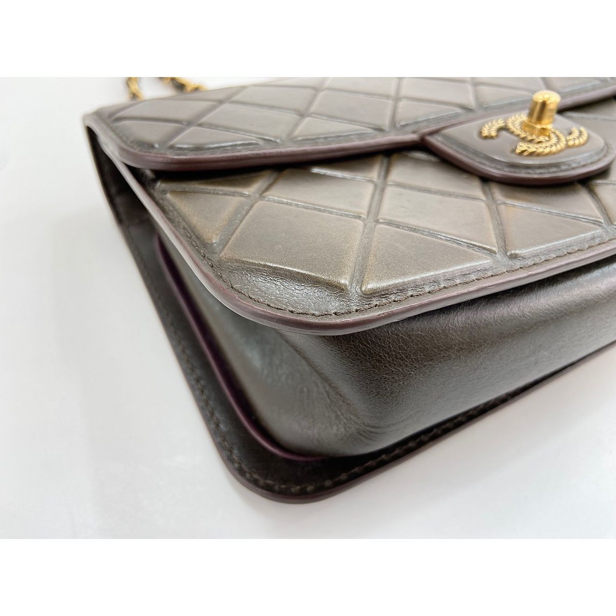 Chanel Shoulder Bag Quilted — view 8