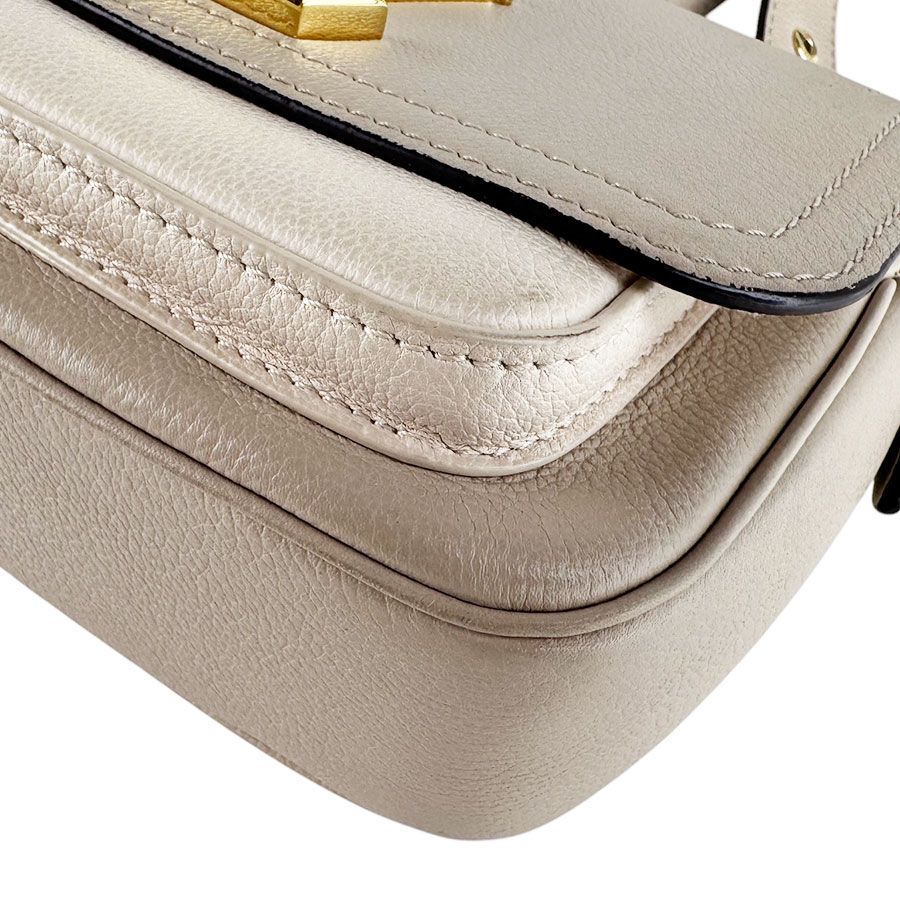 Louis Vuitton Shoulder Bag Lockme Tender Chain — view 8