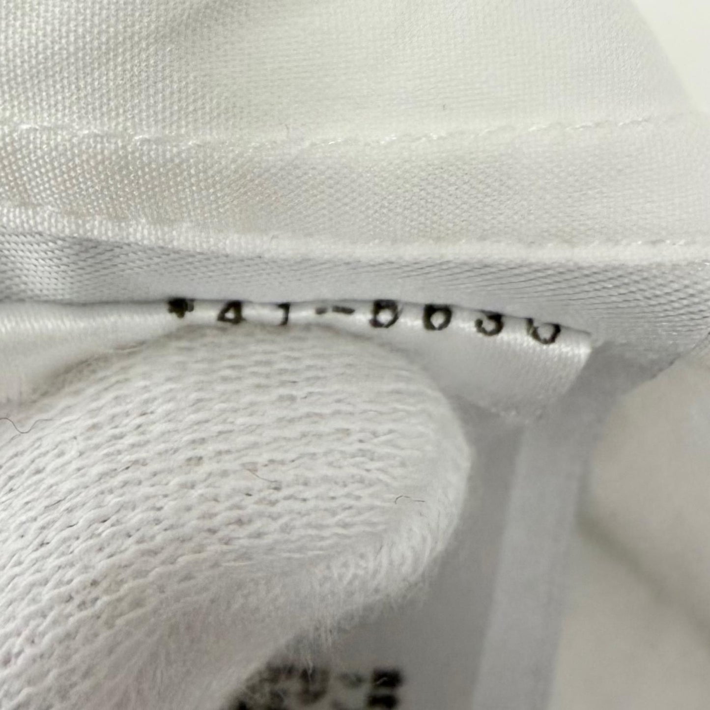 Hermes Cotton Chaine D'ancre Embossed All Over Pattern Series Button Long — view 9
