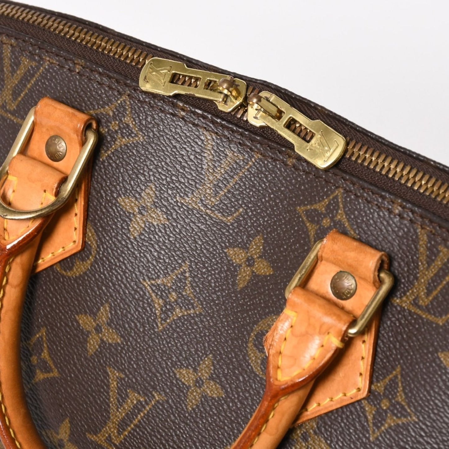 Louis Vuitton Monogram Alma PM Handbag Shoulder Gold — view 8